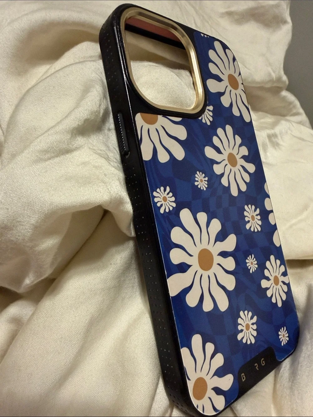 Burga protective phone